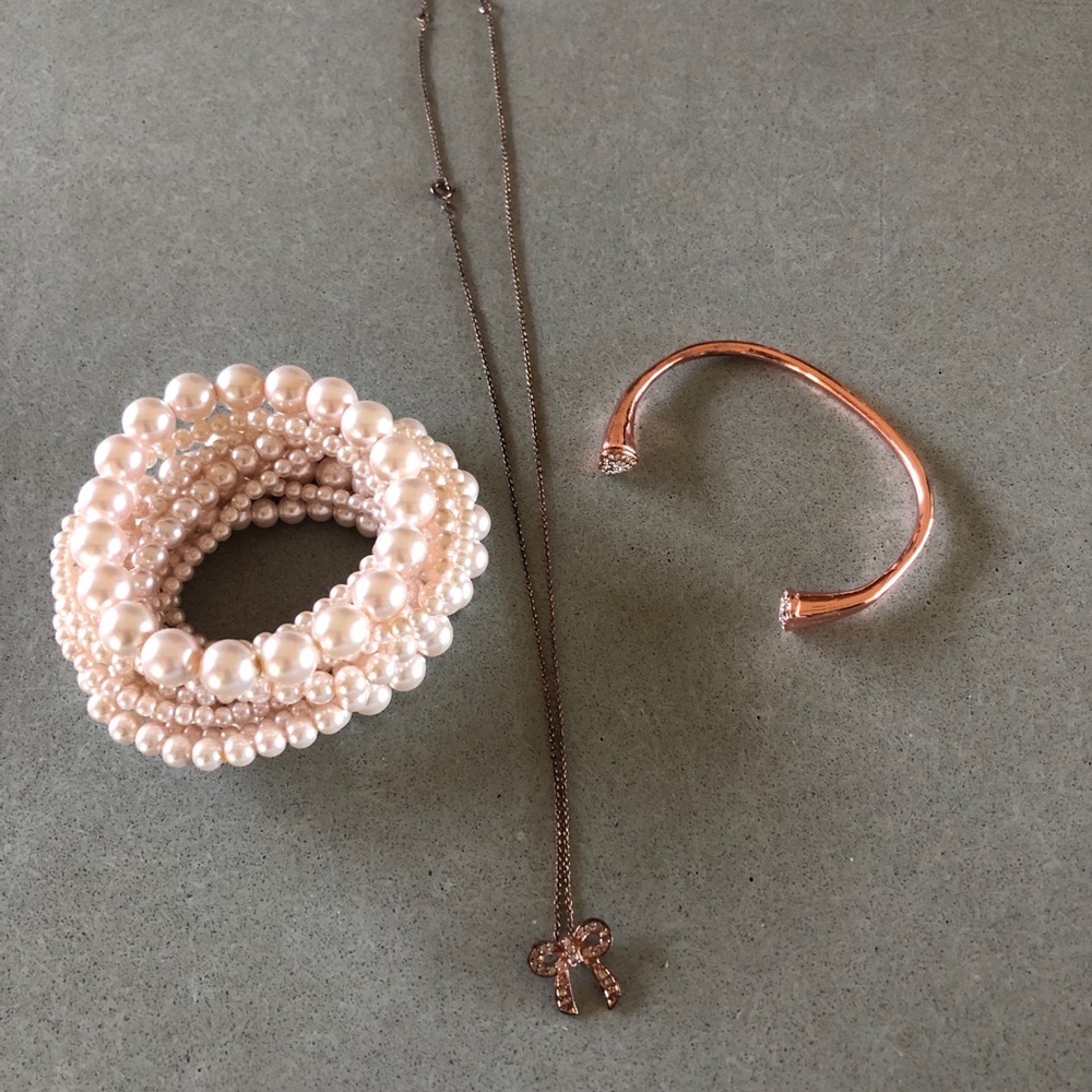 Rose Gold & Pearls Necklace and Bracelets